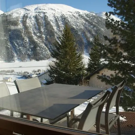 Chesa Piz Palue Apartment Samedan